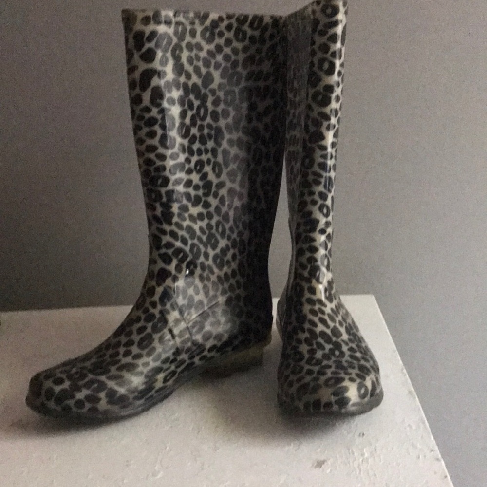 Cheetah Print Rain Boots